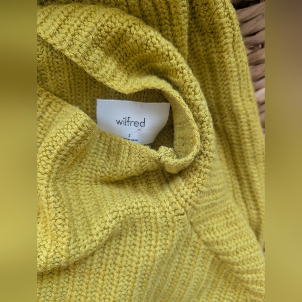 Aritzia Wilfred Montpellier Wool Turtleneck Sweater Mustard Yellow Size Small - Picture 15 of 16